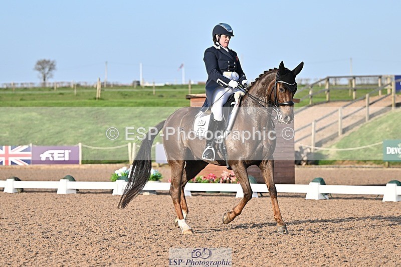 250404-182527-08661 - 143-Alice.Oppenheimer-Headmore.Doinysus