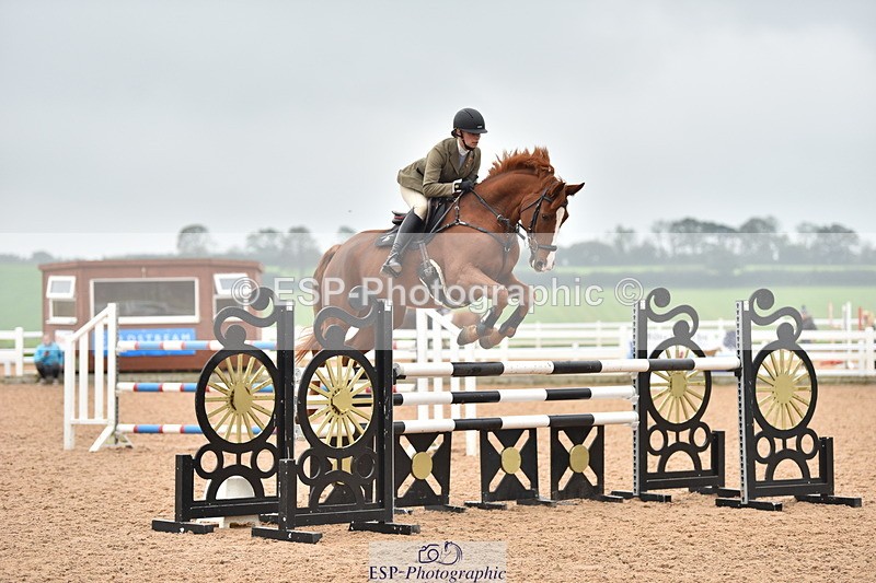 231011A-141114-00660 - Cls 5 Foxhunter & 1.20m Open