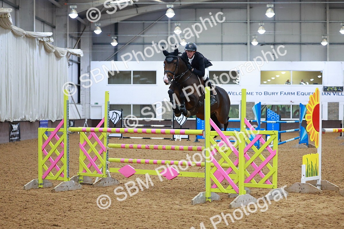 SBM_001950 - Class 5 - Senior Foxhunter 1.20m