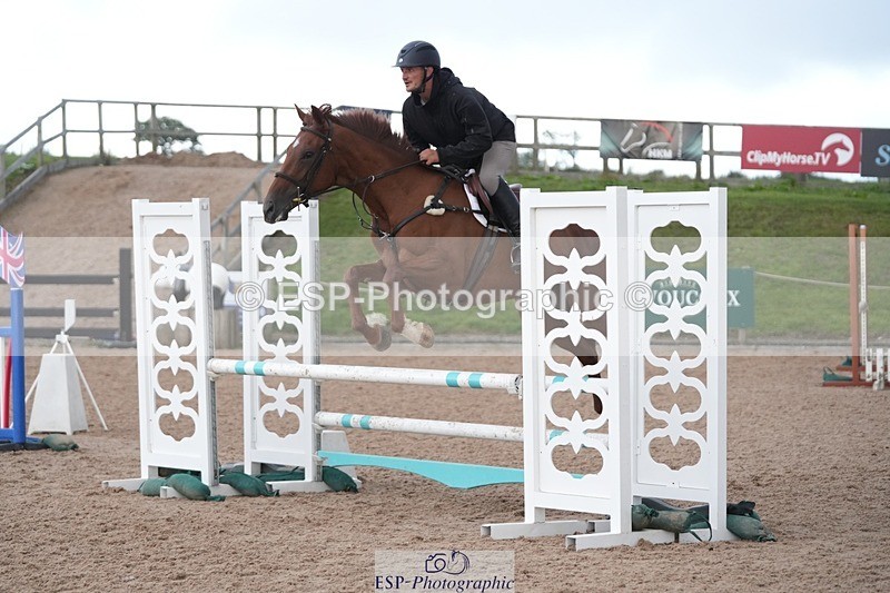 250902-175601-00658 - 90cm