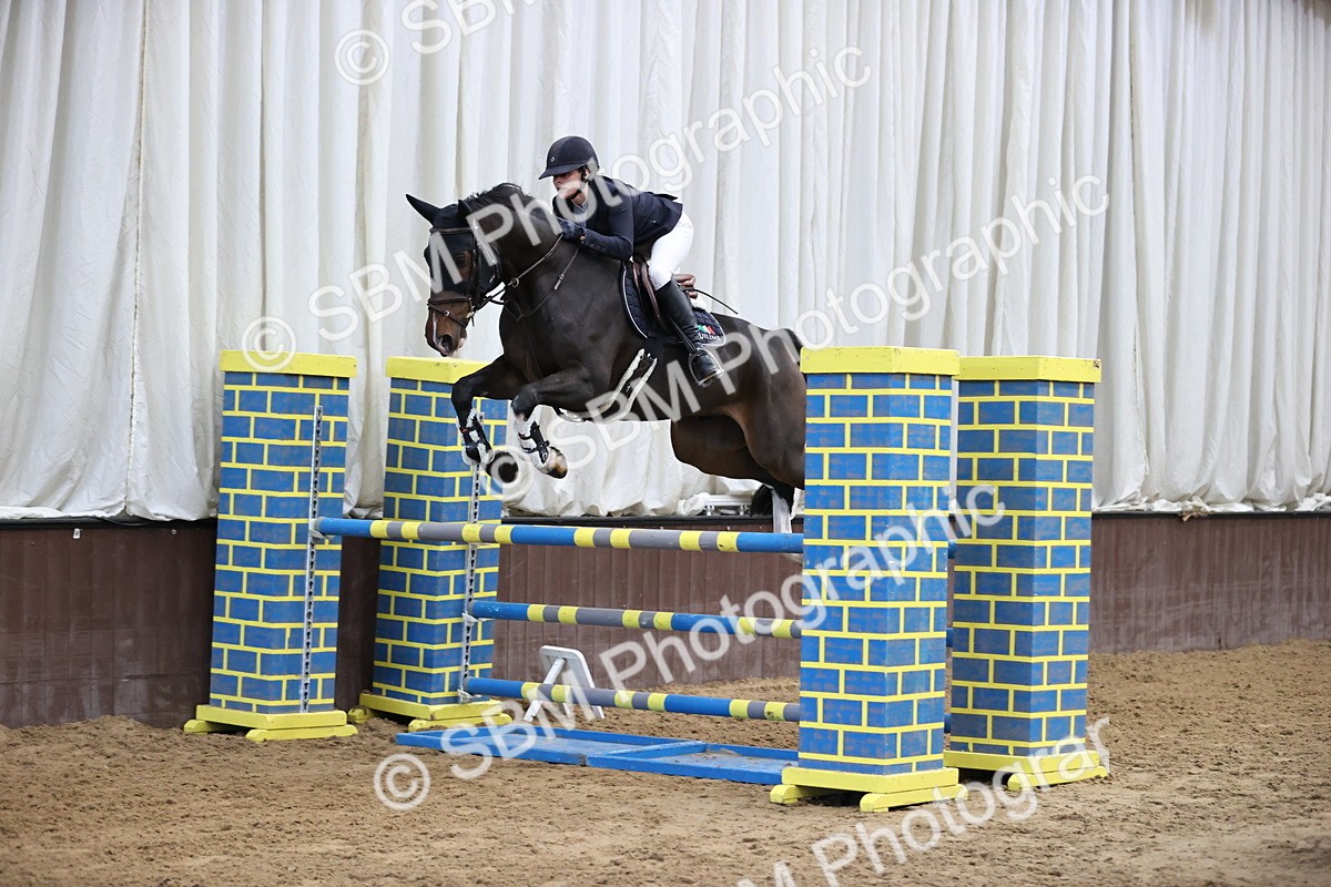 SBM_001744 - Class 4 - Senior Newcomers - 1.10m Open