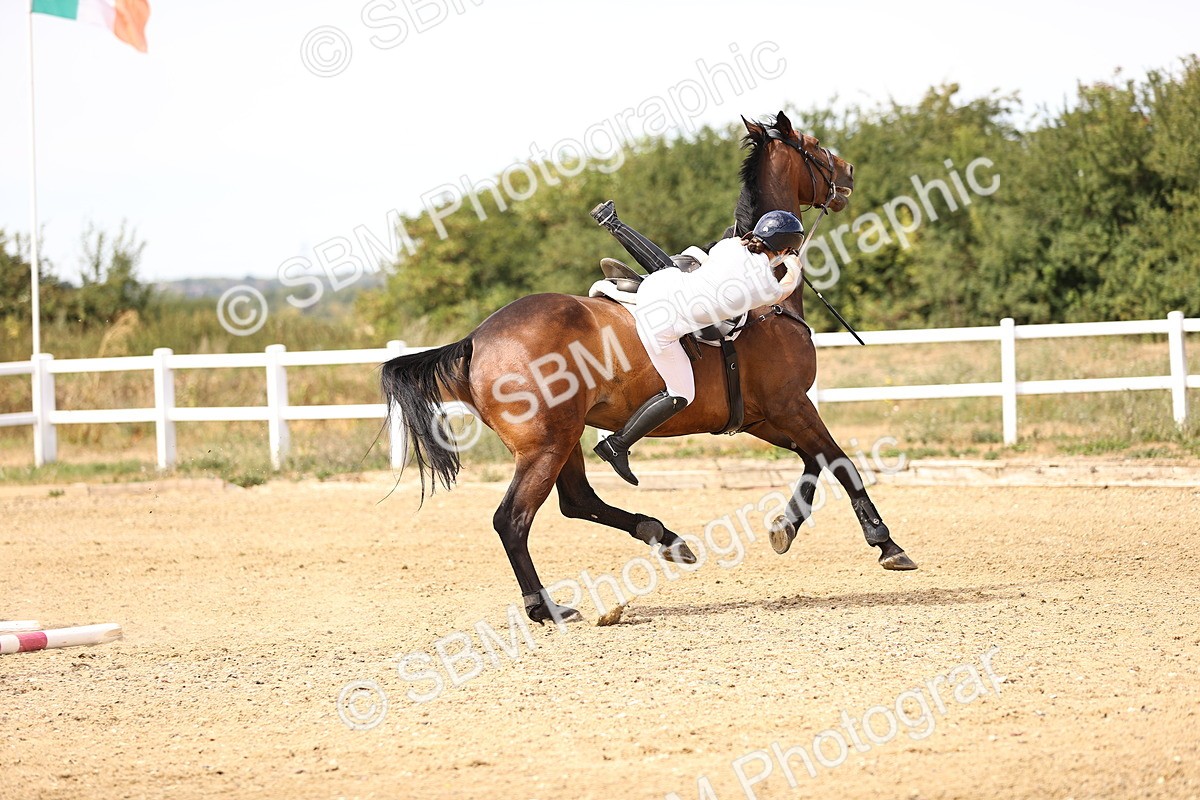 SBM_001142 - Class 4 - Senior Discovery - 1.00m Open