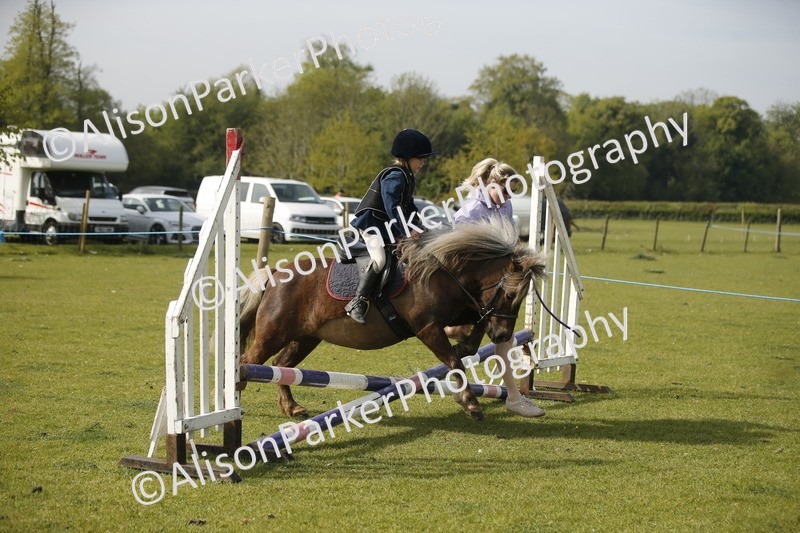 20260426-1080 - Class 1 - Mini Jumping - Lead rein or Assisted