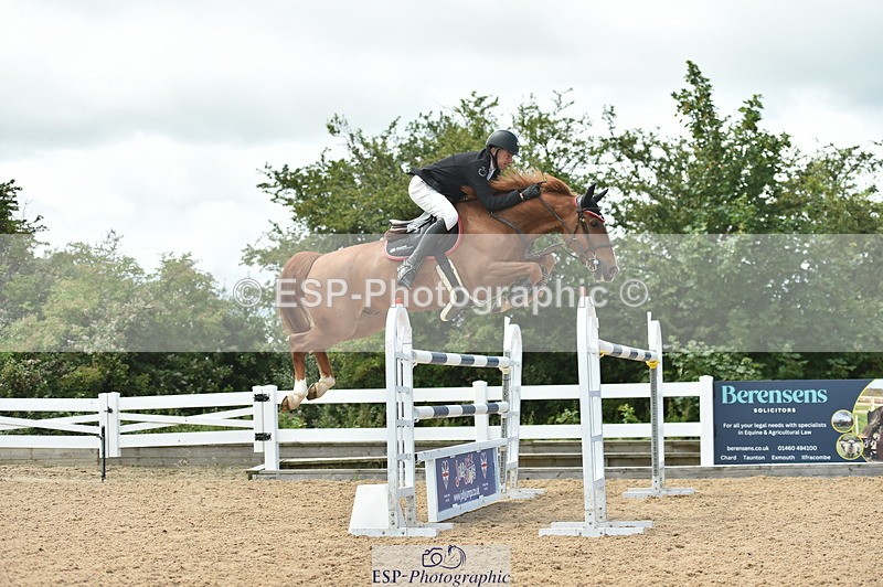 230723A-133710-12098 - Cls 24, 1 Star Gold 1.30m