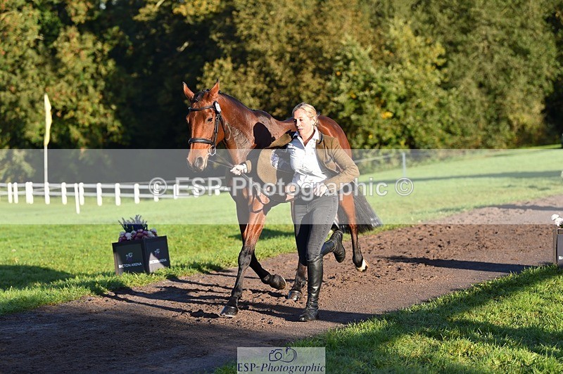 231022-091858-21693 - 650-NAOMIE.VAN.DE.BROUWERSHOEVE-Lara.Salter-TrotUp+SJ