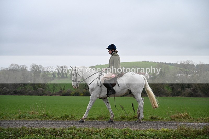 WJ7_9645 - Walk out..