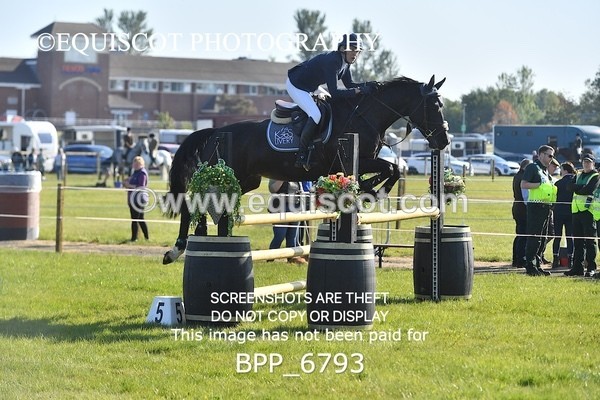 BPP_6793 - CLASS 1 Senior Newcomers/ 1.10m Open