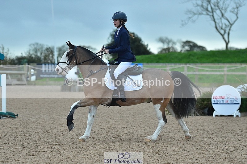 231119A-094244-04404 - Sun Cls 17+18 Club and Schools 70cm