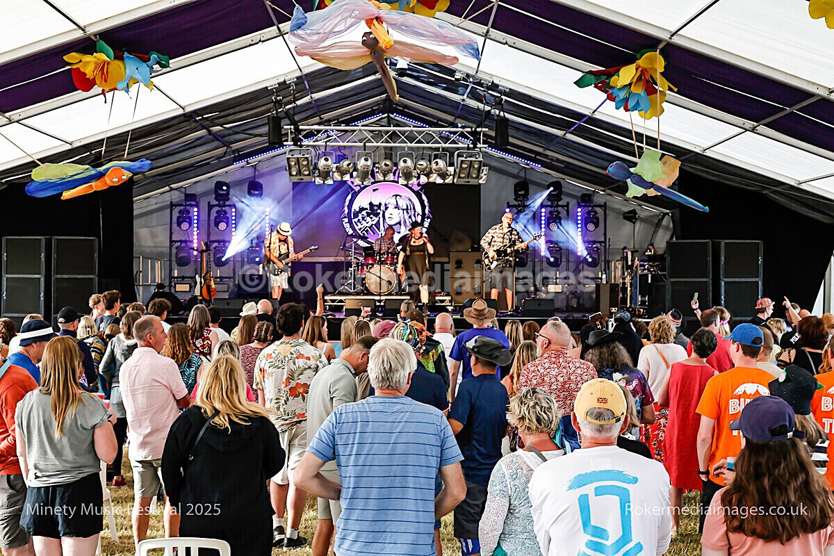 _MGL7458 - MINETY 2025