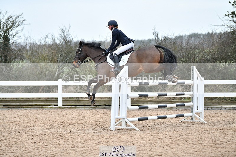 240124A-144336-00885 - Cls 5 Foxhunter & 1.20m Open
