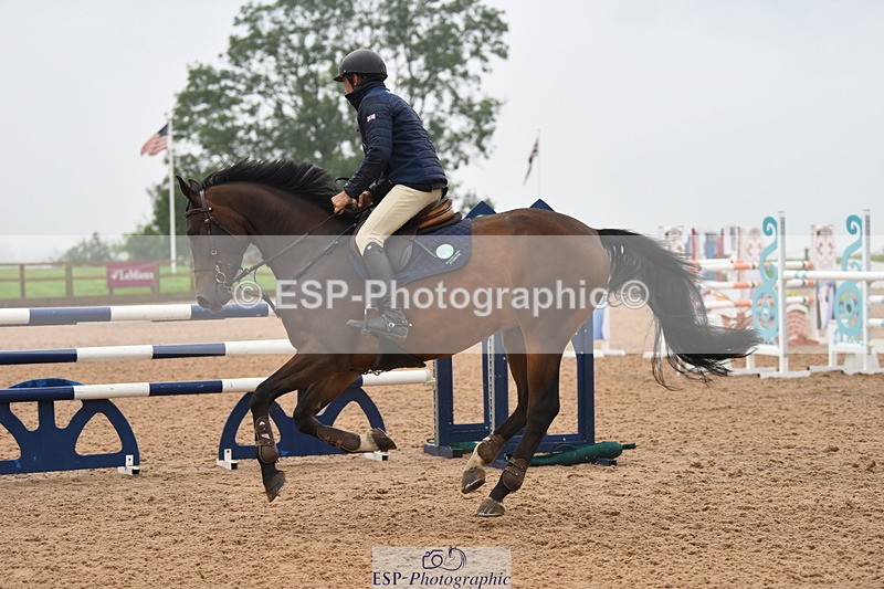 230916A-102022-03777 - Cls 14 Snr Foxhunter