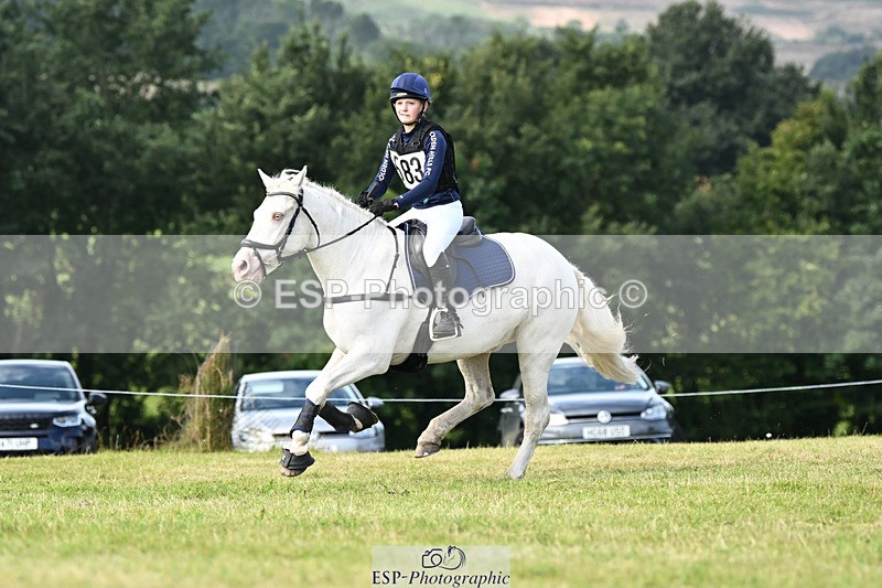 240825X-105932-31250 - 70cm XC 10.00 to 11.00