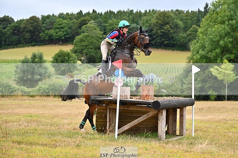 250803A-111458-10828 - L-513-Maisie.Randle-VILLANELLE