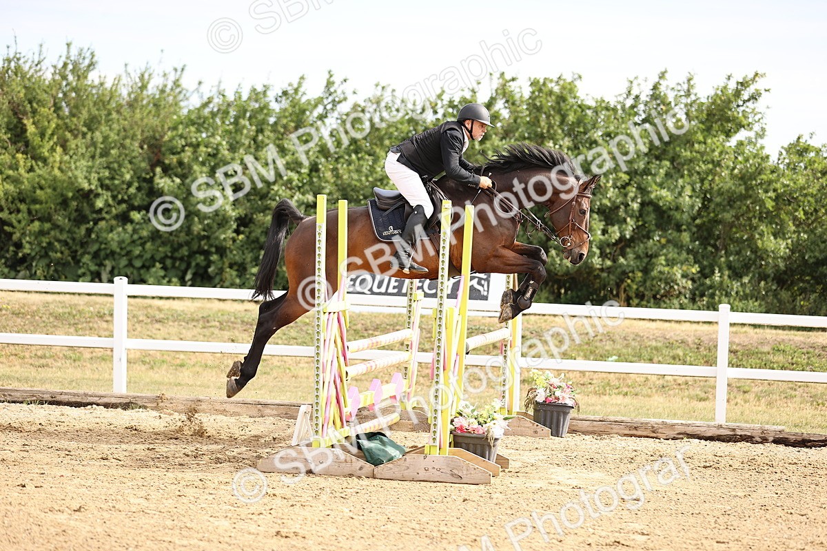 SBM_009324 - Class 7 - Senior Discovery - 1.00m Open