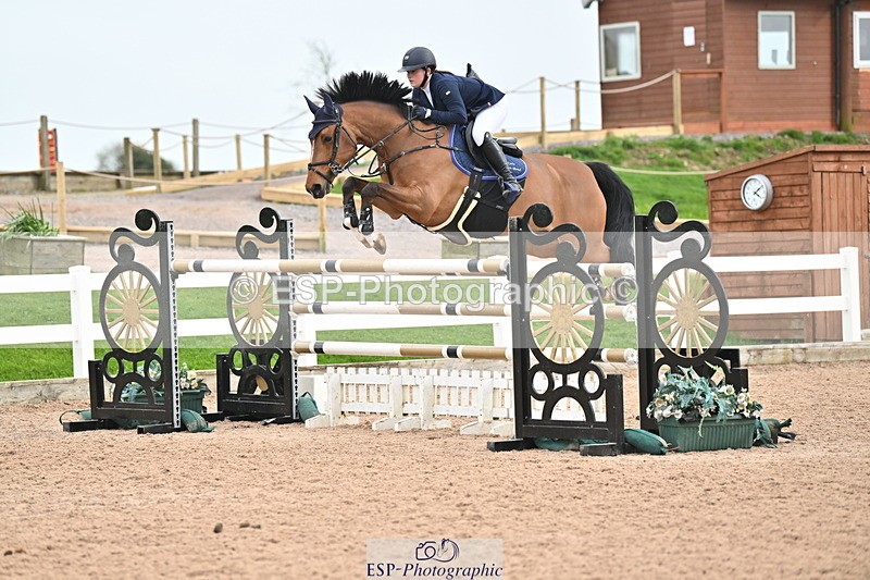 240406A-160954-04353 - Cls 17 National 1.30m Open