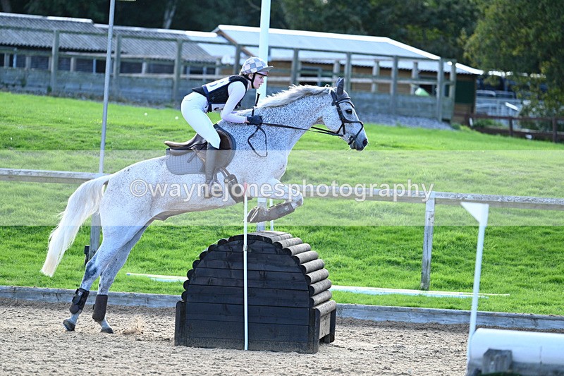 WJ7_6192 - Time 16:55 to 17:11