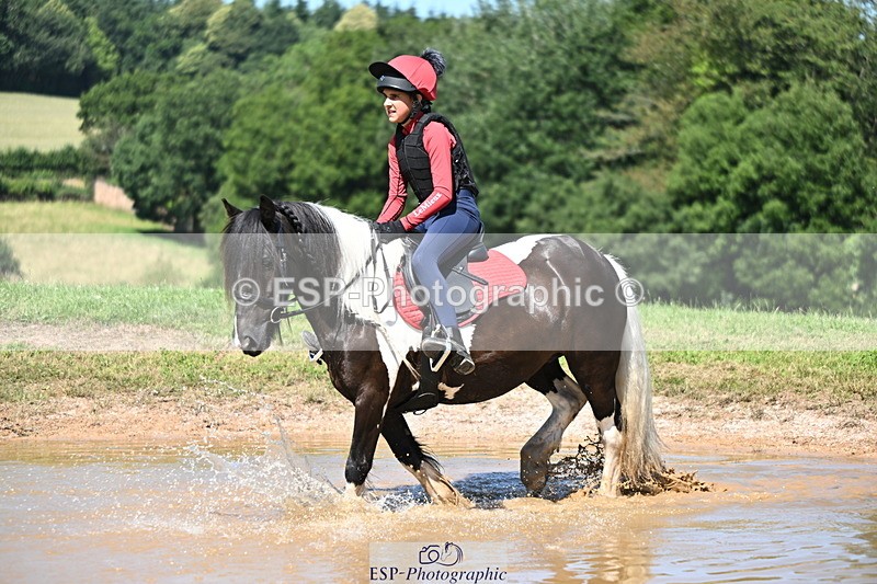 240729B-150321-03079 - Abbie's Group XC