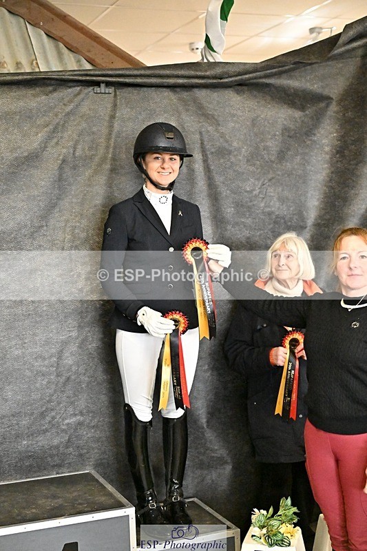 260215-123219-06570 - Cls 18 FS Adv Medium Gold Presentations