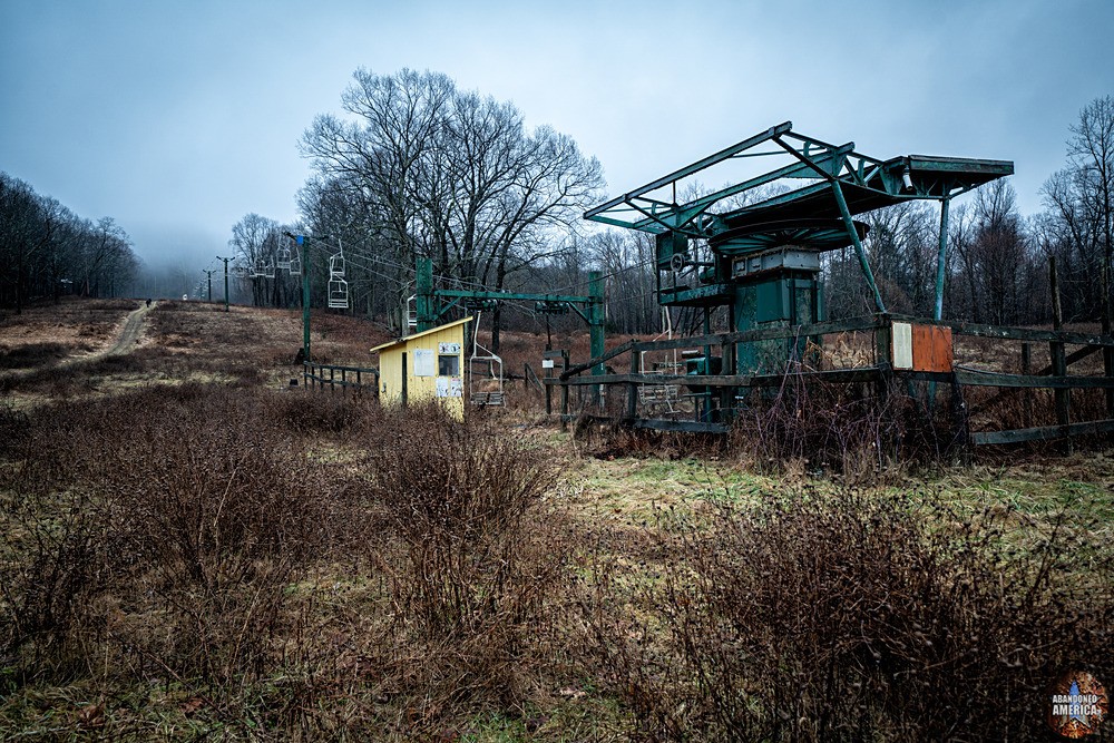  - ABANDONED PLACES