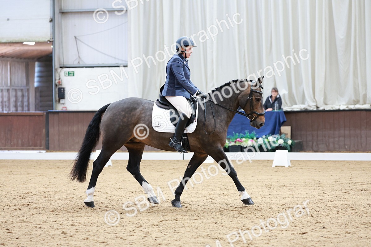 SBM_008435 - Class 6b - Novice 6 - 9.28-10.41