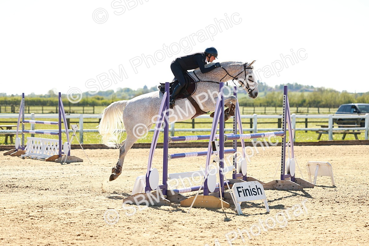 SBM_001752 - Class 5 - Senior Foxhunter - 1.20m