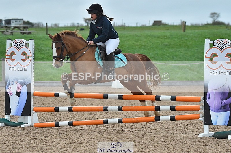 231119A-093340-04356 - Sun Cls 17+18 Club and Schools 70cm