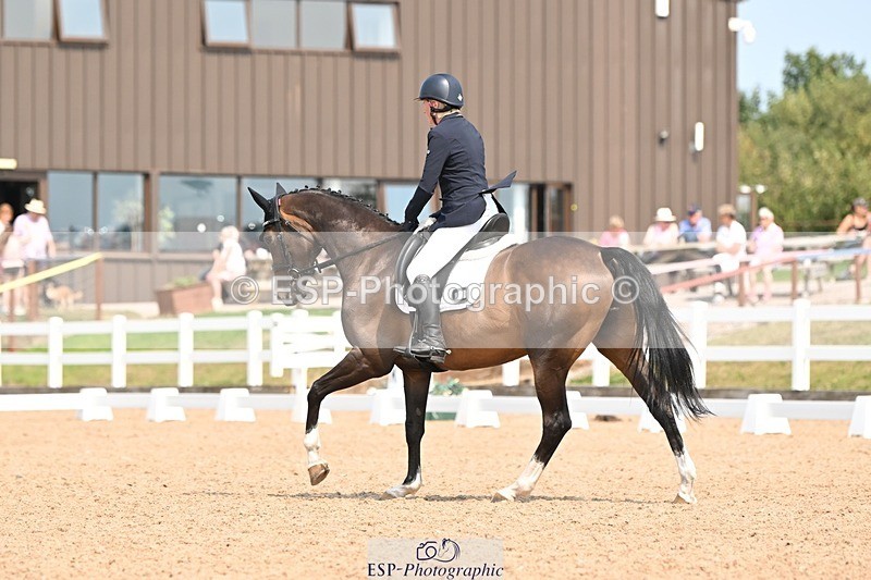 250816-133536-04872 - 079-Nicola.LomaxSimply.Bea