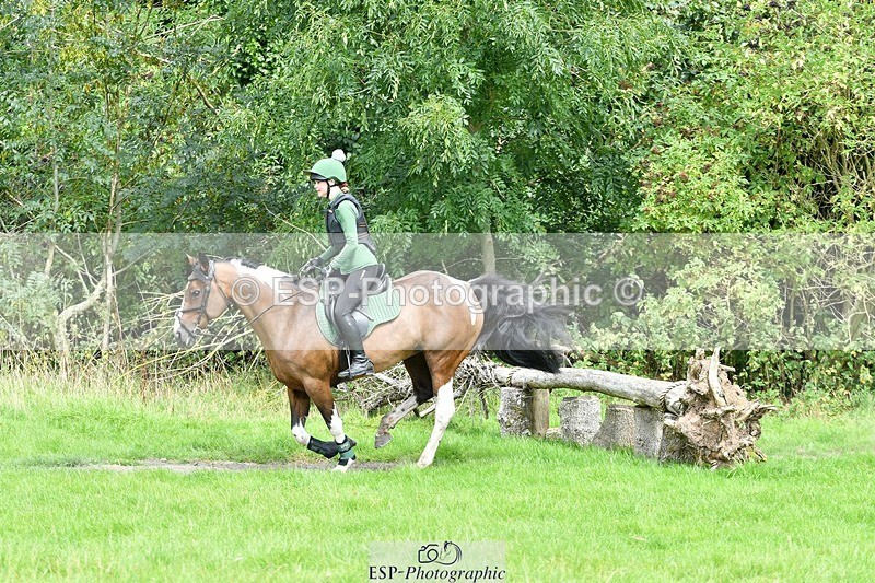 230817-132956-00974 - Theo's 1st Group - XC