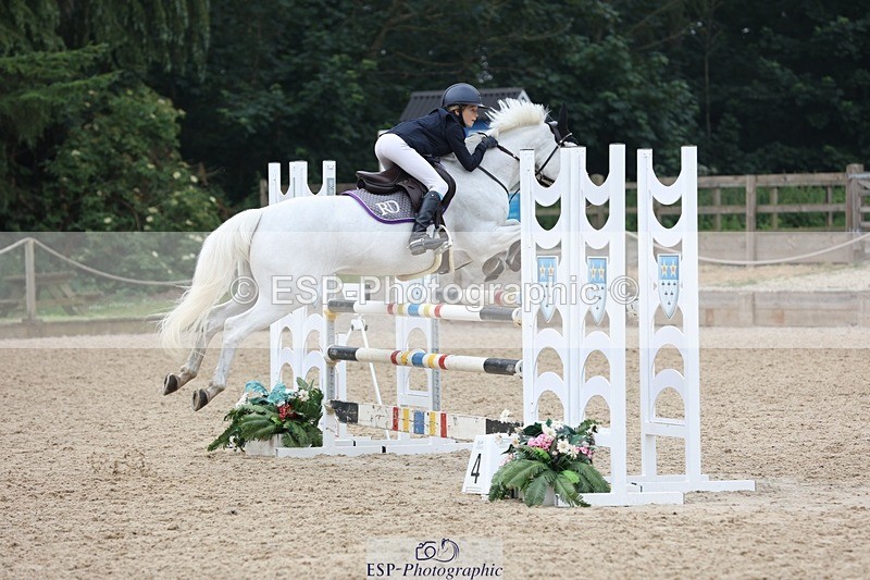 230618-101842-10058 - Cls 19 Pony Intro 1m