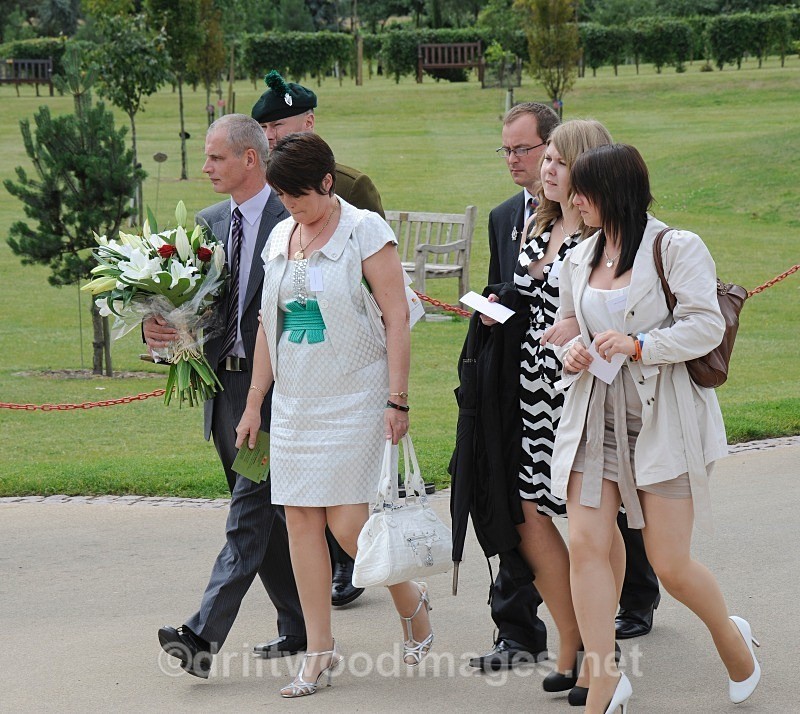  - The Queen at the NMA