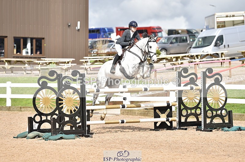 240403A-152012-00940 - Cls 5 Foxhunter and 1.20m Open