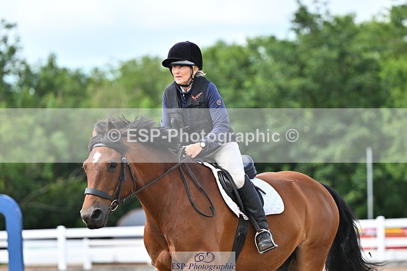 240723A-163105-00148 - 70cm