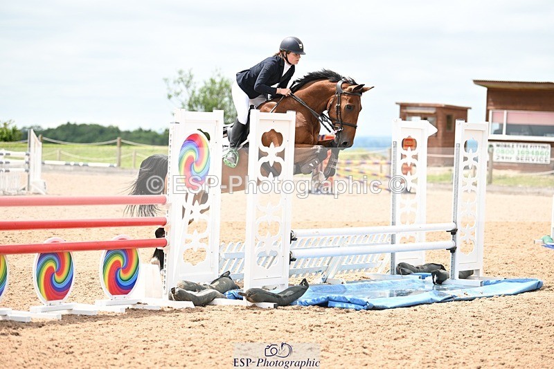 250611-125527-00569 - Cls 4 Snr Newcomers & 1.10m Open