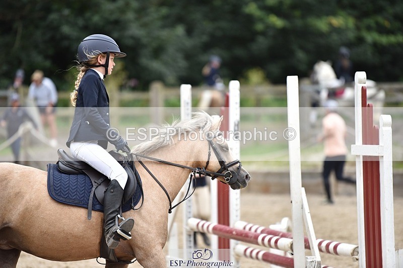 240802-123952-04616 - 60cm Round 2