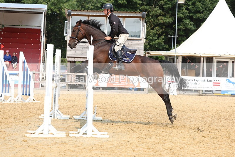 3E7A2284 - Class 7: Senior 1.05m