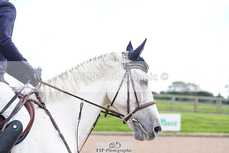 241005A-120132-04664 - SAT Cls 9 Snr Discovery &1m Open