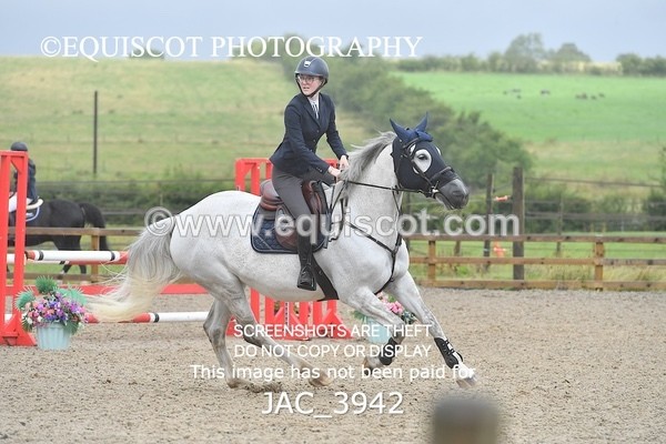 JAC_3942 - CLASS 4 Senior British Novice/ 90cm Open