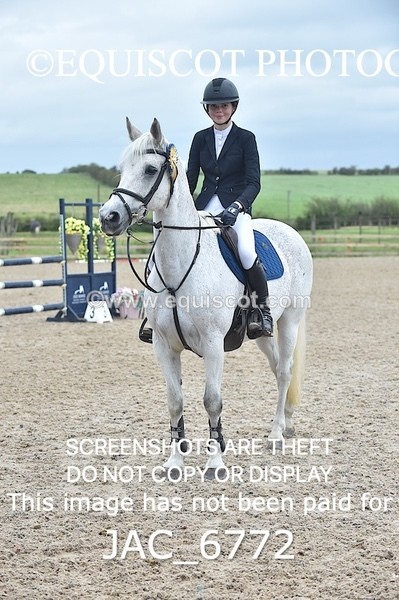 JAC_6772 - CLASS 17 SUN Pony Newcomers/ 1m Open