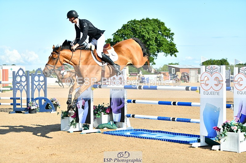 230720A-090153-01540 - Cls 1, 2 Star Small 1.30m