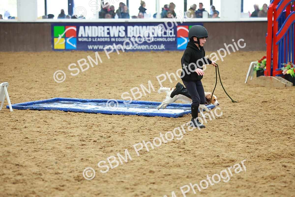 SBM_002551 - Class 3 - Horse & Hound (60cm)