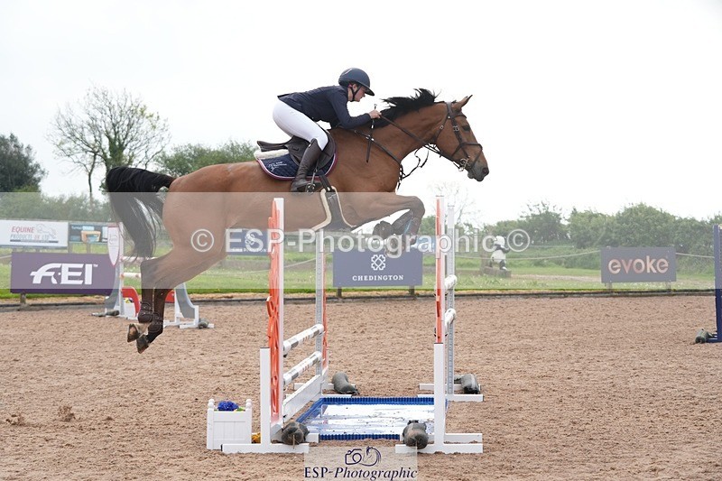 260508-093341-04641 - Cls 12 Snr Foxhunter