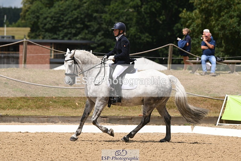 250720A-123251-10348 - 022-Vanessa.Capps-Catch.the.Moment