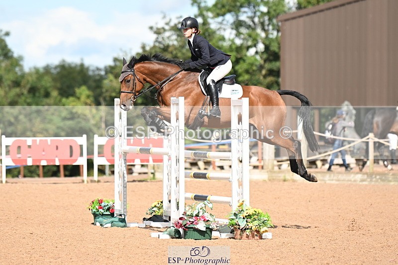 240912A-112432-00561 - Cls 2 Snr Newcomers