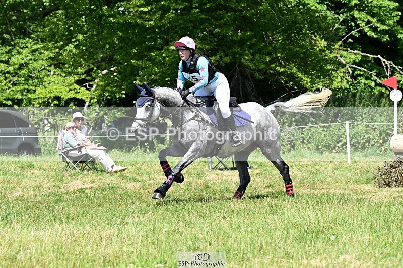240629X-124236-2675 - 085-Harriet_Hunter-BANNAGH_LUX