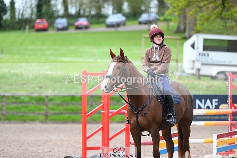 240411-135135-00420 - Group 3 SJ