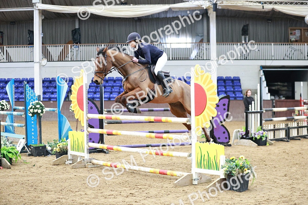 SBM_000749 - Class 4 - Senior Newcomers - 1.10m