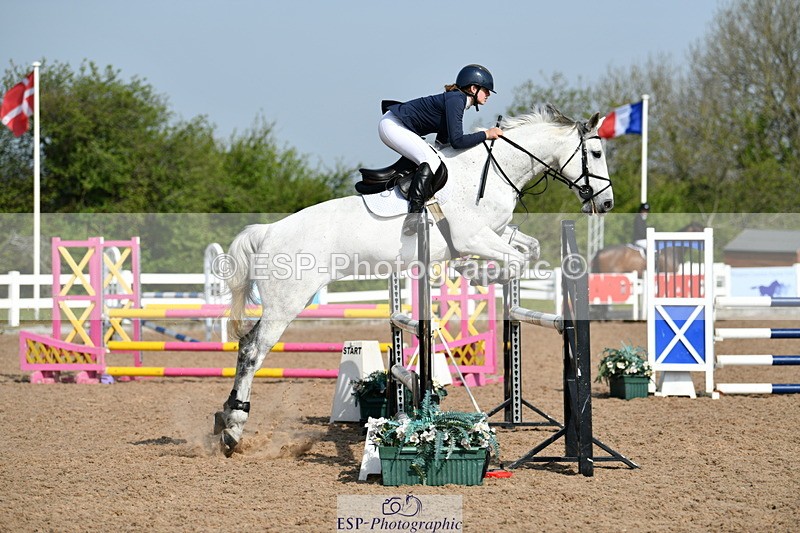 240511A-095040-11385 - Cls 28 95cm National Am Quali