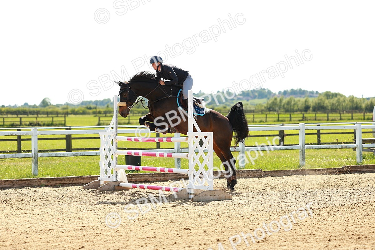 SBM_002735 - Class 4 - Senior Newcomers - 1.10m