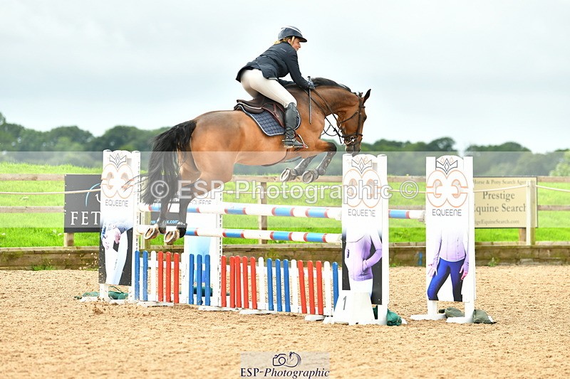 230805A-120734-00334 - Cls 3 Snr Foxhunter & 1.20m Open