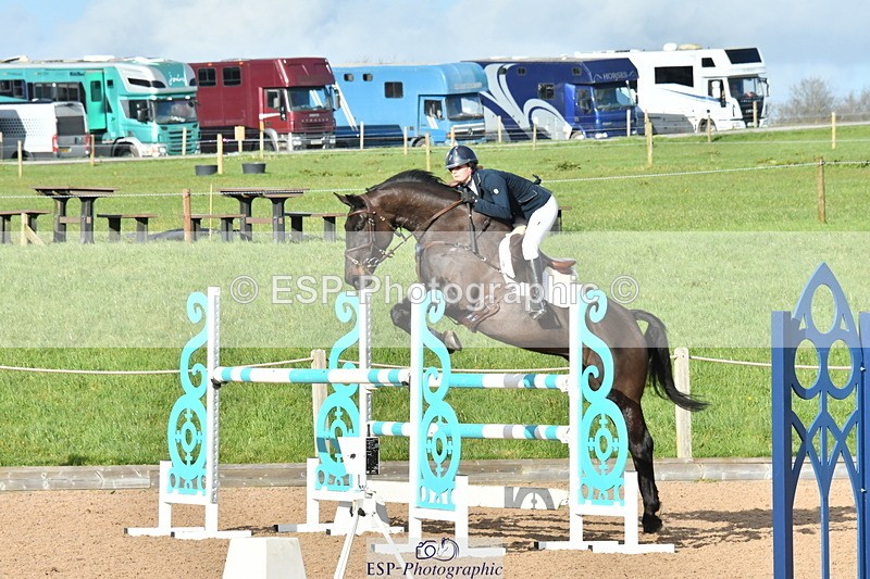 240306A-154154-02236 - Cls 5 Foxhunter and 1.20m Open